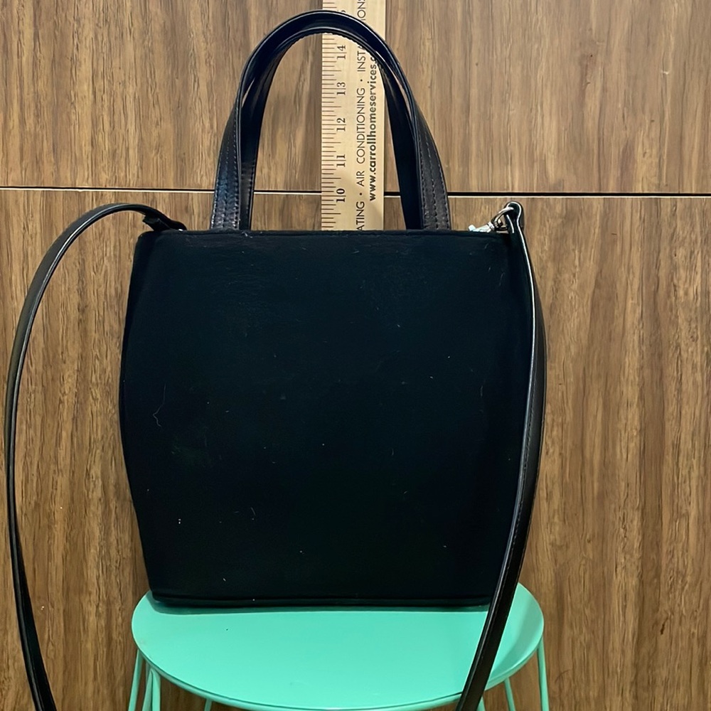 Amanda Smith* Wool Felt Purse* Great Compliment to any LBD event - Picture 9 of 9